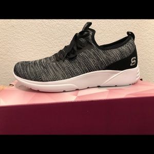 Skechers size 11 sneakers new!